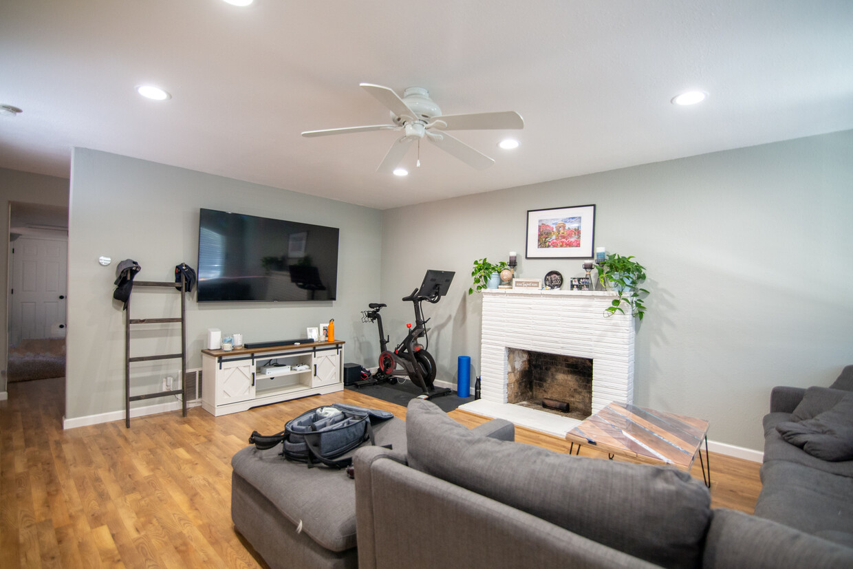 Foto principal - 307 Amberwood Rd