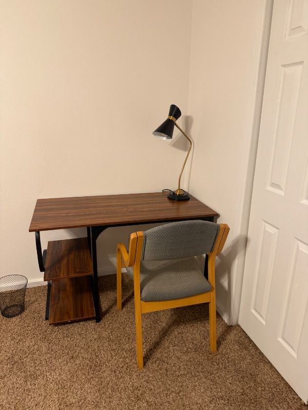 Building Photo - 1319 W Hasket Cir