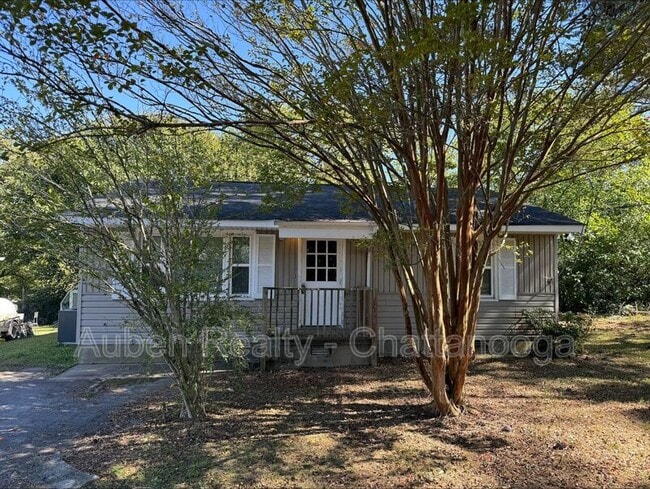 Photo - 808 Lafayette Dr House