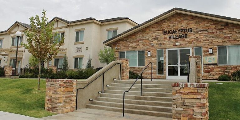 Foto principal - 628 Meadows St