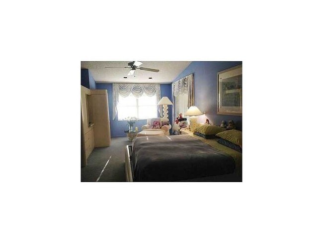 Foto del edificio - 8726 NW 82nd St