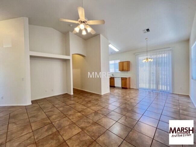 Foto del edificio - Wonderful 3 bedroom home in Mesa with comm...