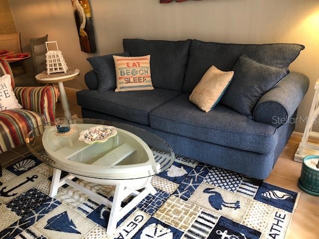 Foto del edificio - 8921 Blind Pass Rd