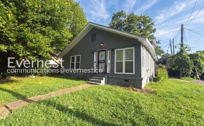 Building Photo - 2044 Saulsbury Pl