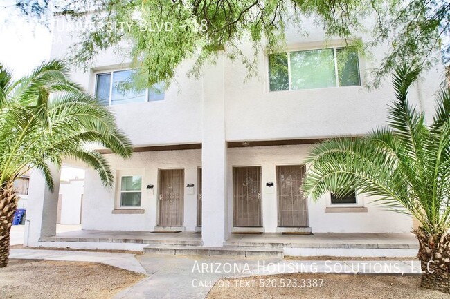 Building Photo - Furnished 1 Bedroom Downtown Tucson