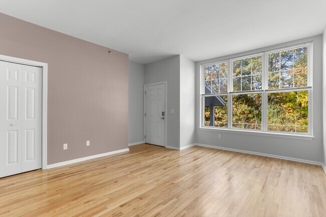 Building Photo - 100 Lansdale Ave