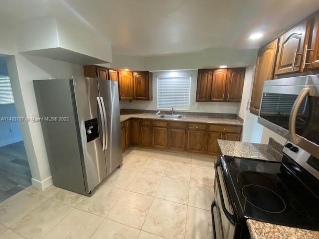 Foto del edificio - 10050 Broad Channel Dr