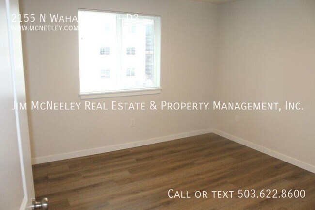 Building Photo - 2155 N Wahanna Rd