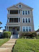 Building Photo - 17 Millbrook St