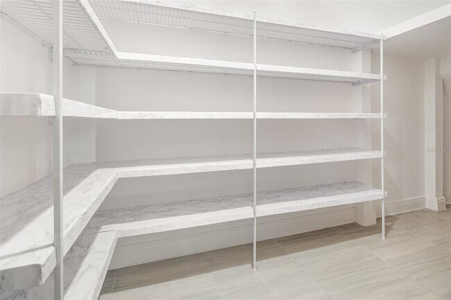 Foto del edificio - 10266 Beechwood Ln