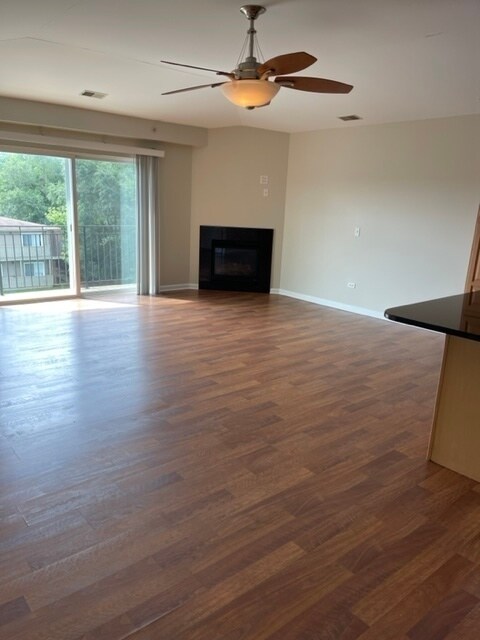 Foto del edificio - 5119 W 159th St