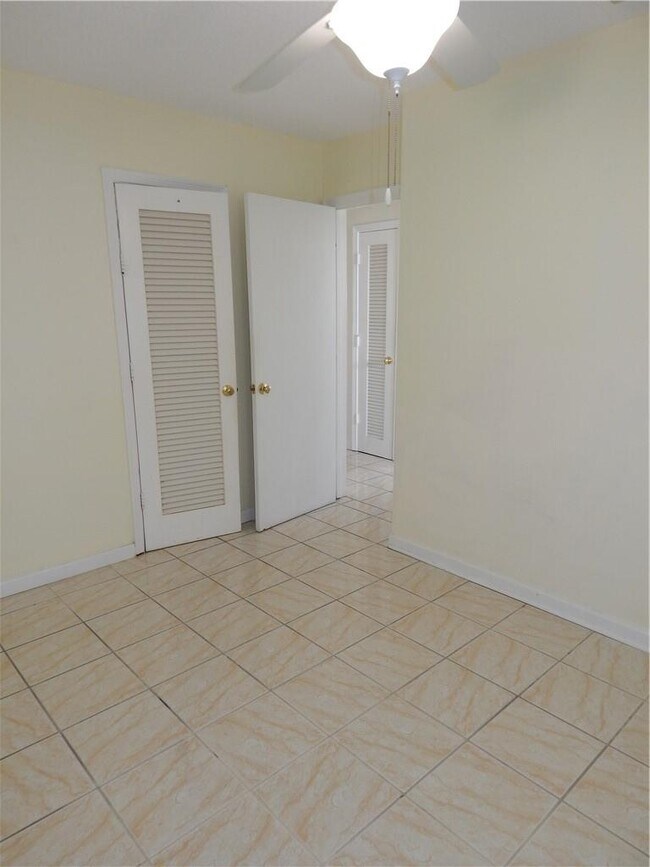 Building Photo - 2708 NW 52nd St