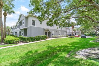 Building Photo - 3116 Grandiflora Dr
