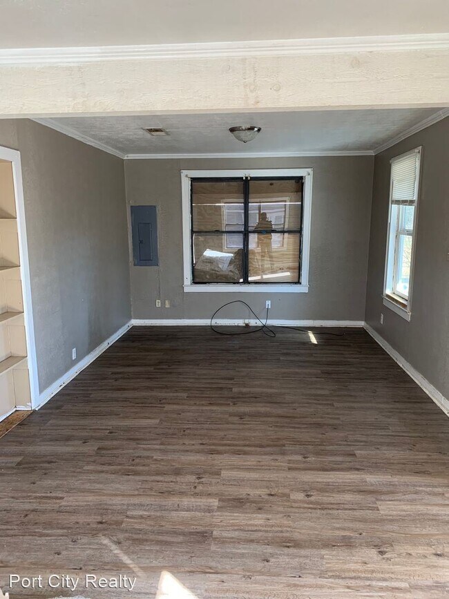 Foto del edificio - 3 br, 2 bath House - 2506 Malcolm
