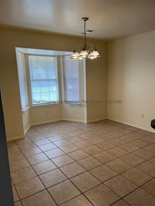 Foto del edificio - 3509 Price Cir