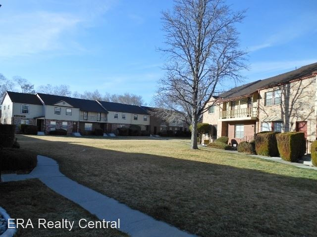 Building Photo - 3 br, 1.5 bath House - 483 Beacon Hill Ct ...