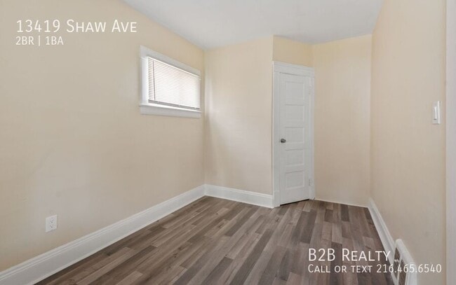 Building Photo - 13419 Shaw Ave