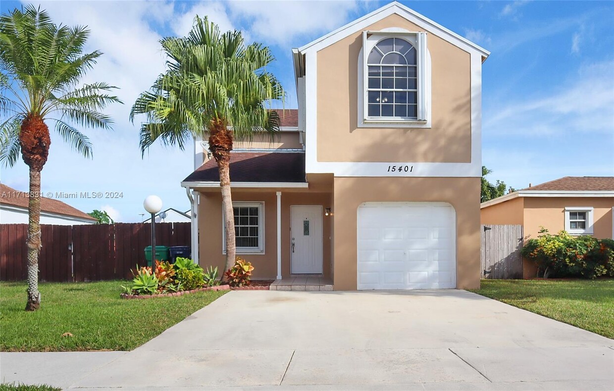 Foto principal - 15401 SW 144th Ct