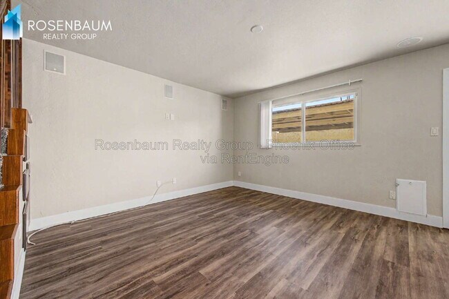 Foto del edificio - 4830 N 73rd St