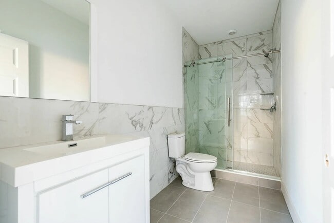 Photo - 809 Diamond St Apartment