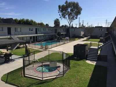 Building Photo - 3313 Artesia Blvd