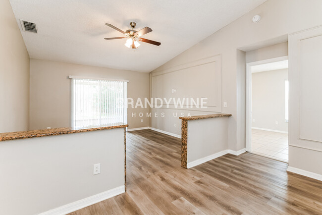 Building Photo - Make Memories in Your New Home! Schedule a...
