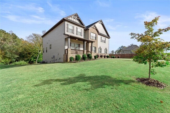 Foto del edificio - 525 Twelve Oaks Dr