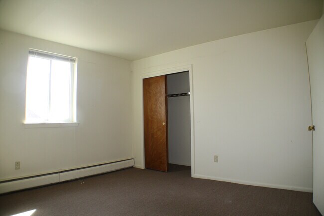 Building Photo - 108 S Franklin St