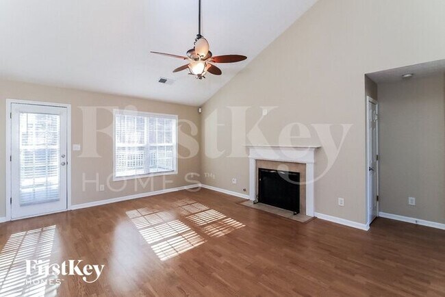 Foto del edificio - 1128 Brandenberry Ln