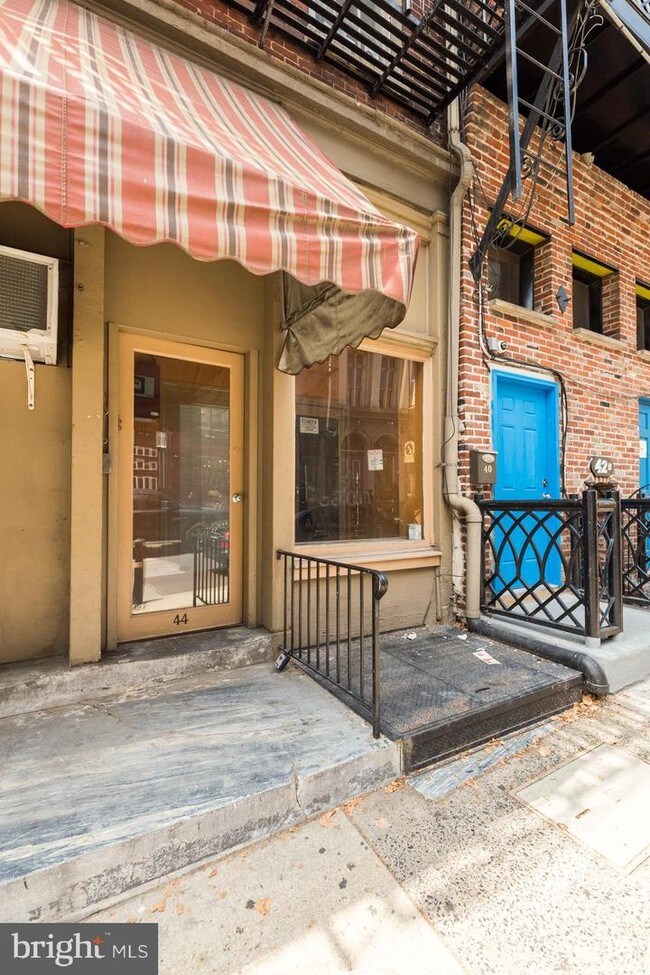 Foto del edificio - 44-46 S 3rd St