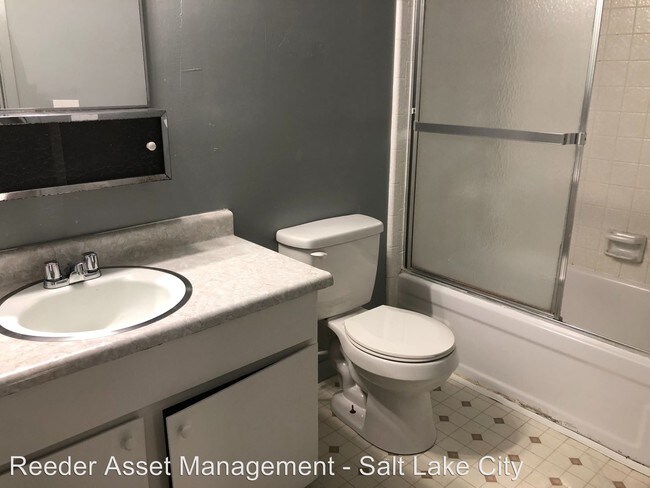 Foto del edificio - 4114 Bluejay St