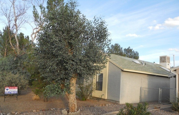 Primary Photo - 5300 Desert Shadows Dr