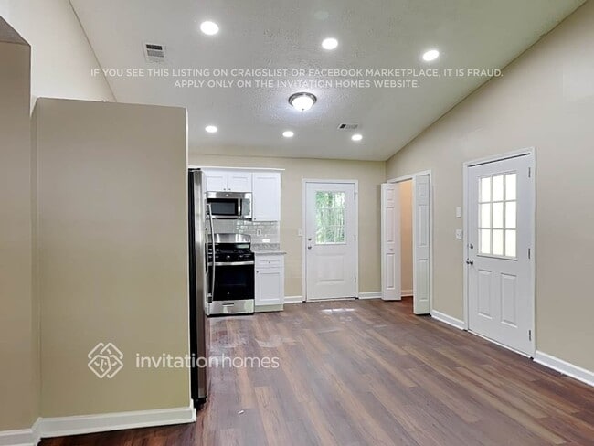 Building Photo - 1806 Oriole Trail