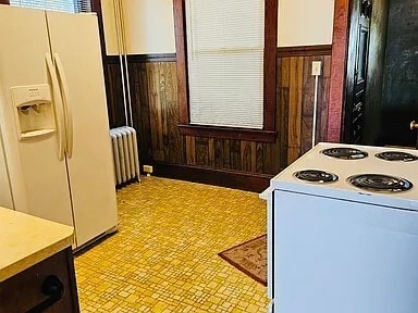 Building Photo - 263-265-265 Silver St