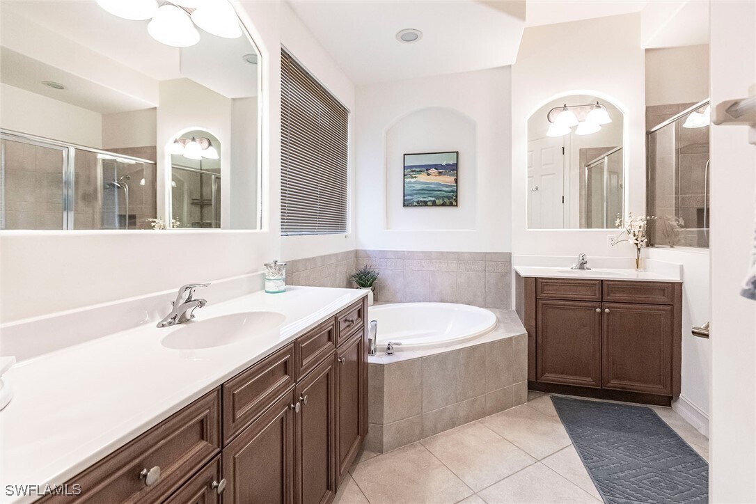 Foto principal - 7863 Valencia Ct