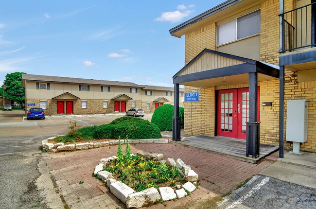 Auburn Place Apartments Stephenville, TX