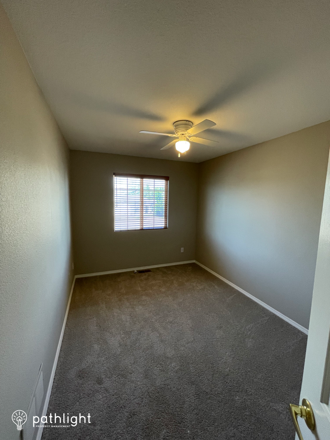 Foto del edificio - 1228 White Stone Way