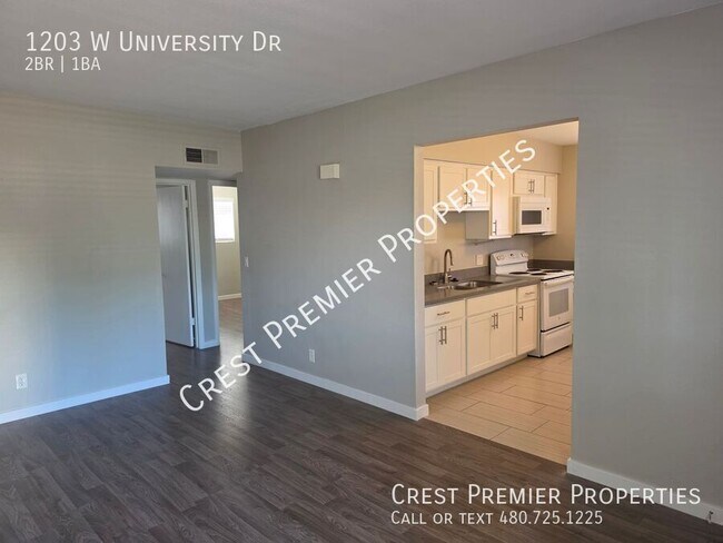 Building Photo - 1203 W University Dr