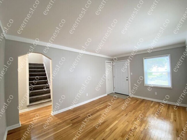 Building Photo - 3761 Detroit St