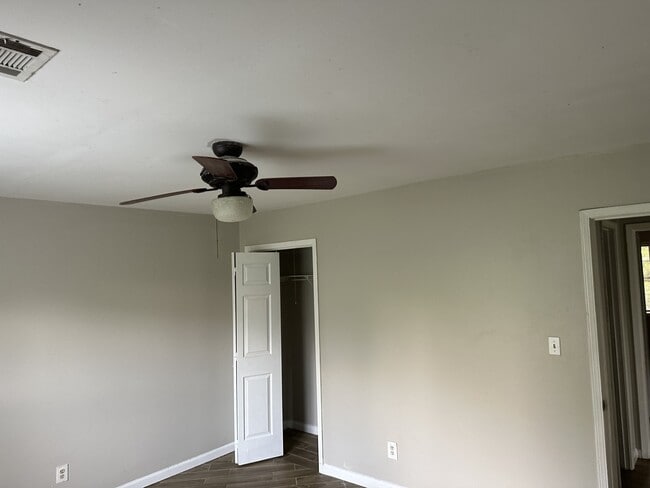 Photo - 5091 Farm Valley Dr NE House