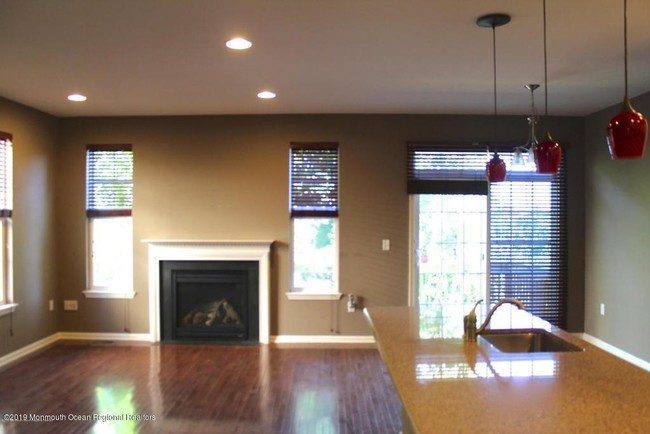 Building Photo - 330 Princeton Court