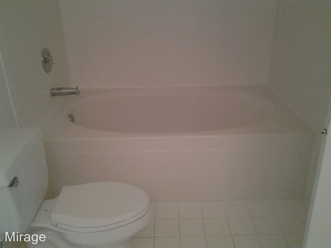 Primary Photo - 11701 Royal Palm Blvd