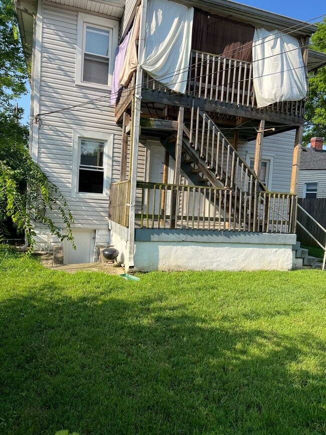 Photo - 943 Central-2 Apartment