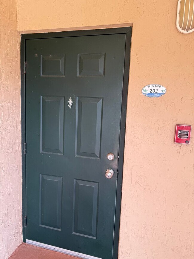 Foto del edificio - Laguna