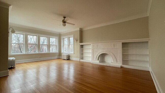 Foto del edificio - 2734 W Winnemac Ave