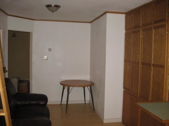 Building Photo - 35860 Forerunner St