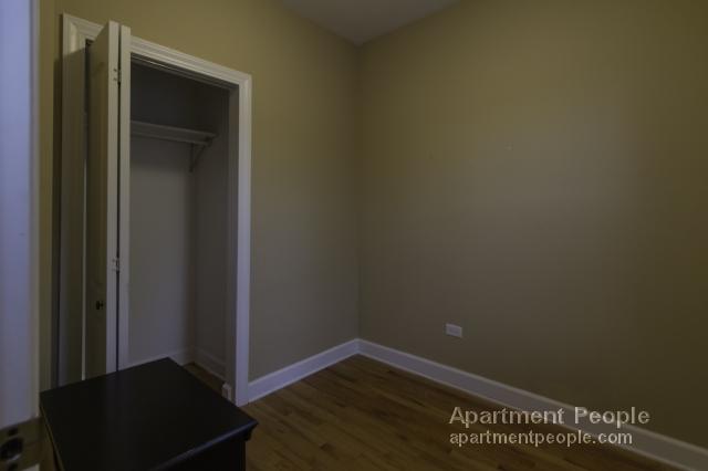 Foto del edificio - 2936 N Hoyne Ave