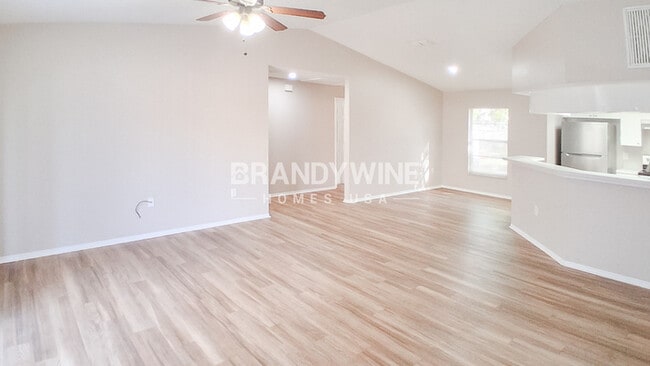 Building Photo - 4311 Thonotosassa Ave