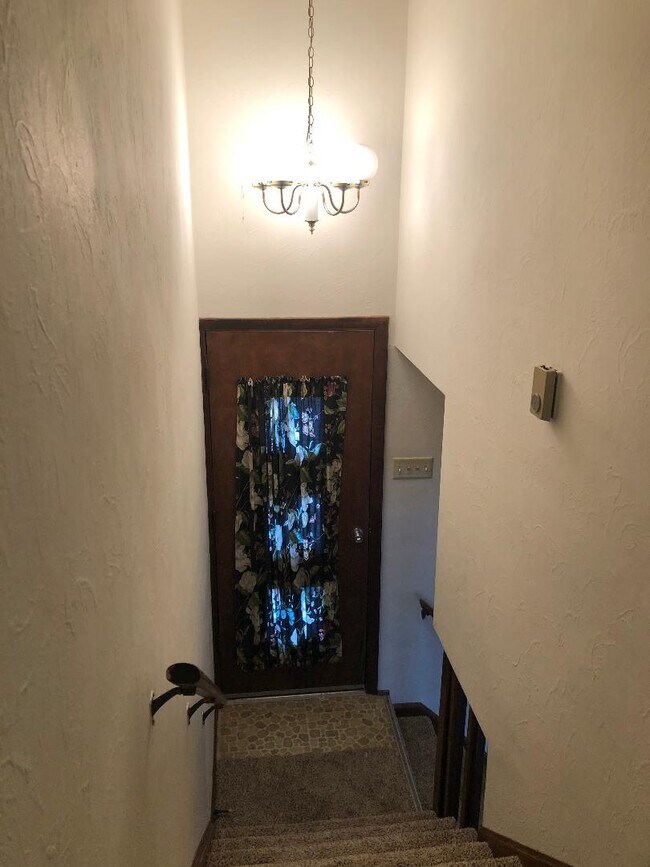 Foto del edificio - 15 Webb Dr