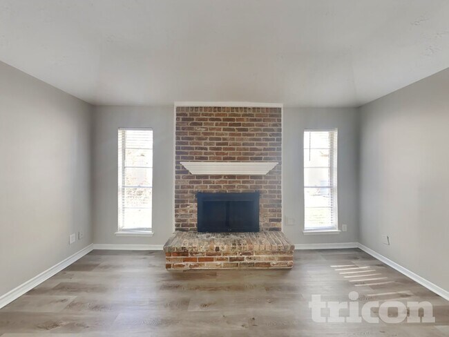 Foto del edificio - 23827 Beaverwood Dr
